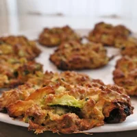 Healthy oat-courgette-apple-peanut butter cookies