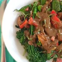 Meal salad with bimi and oyster mushrooms