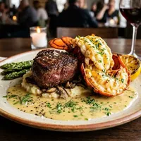Surf & Turf met kreeft en ossenhaas