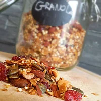 Faça sua própria granola deliciosa e crocante