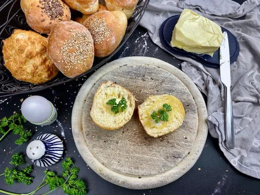 Gesunde Dinkel-Quark-Brötchen