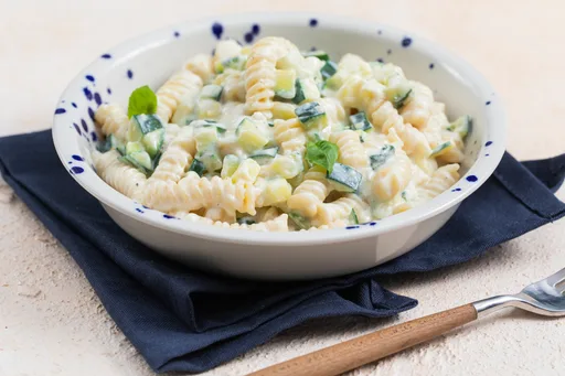 Pasta with courgettes and ricotta