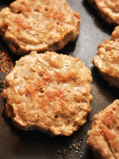 Linguiça de peru extra magra para o café da manhã