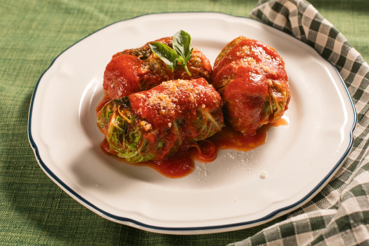 Rollitos de repollo con carne