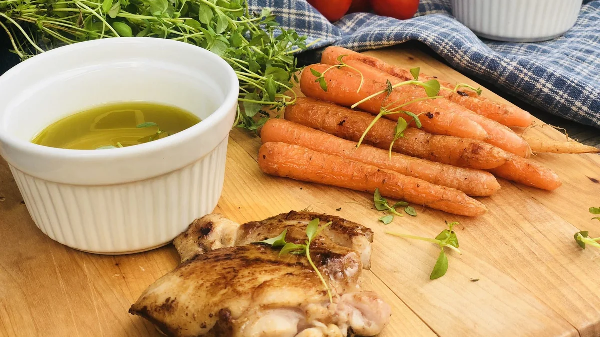 Hauts de cuisse de poulet et carottes