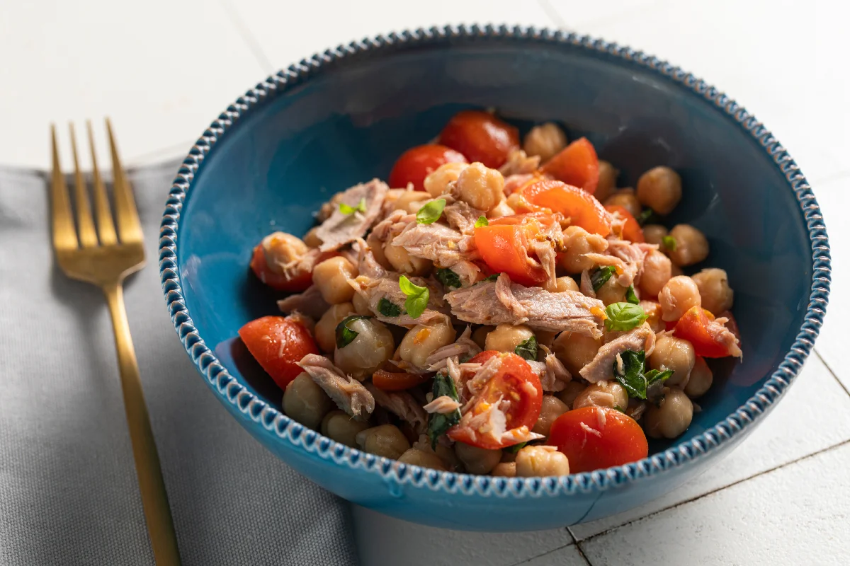 Ensalada de garbanzos y atún