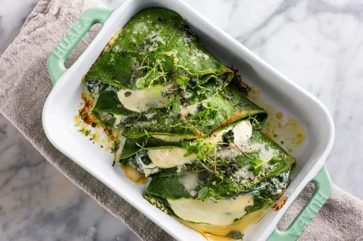 Baked spinach crêpes