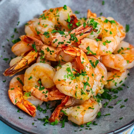 Gamberi surgelati facili in friggitrice ad aria, con 4 ingredienti