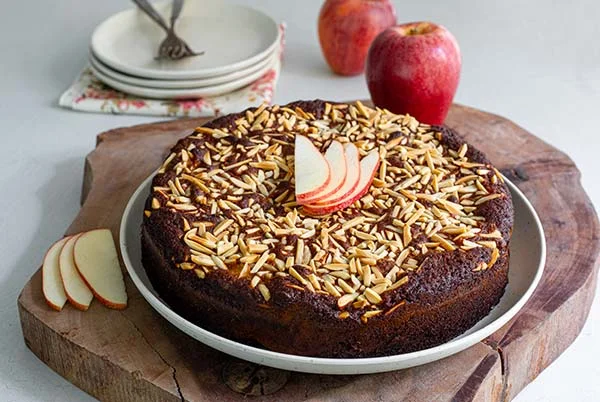 Apple Almond Cake