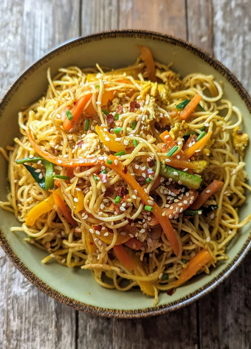 Noodles con Verdure & Uova