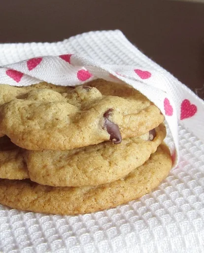 Biscotti vegani multicereali senza glutine con gocce di cioccolato