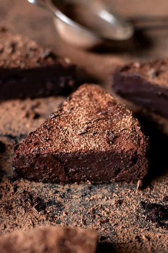 Flourless Chocolate Cake