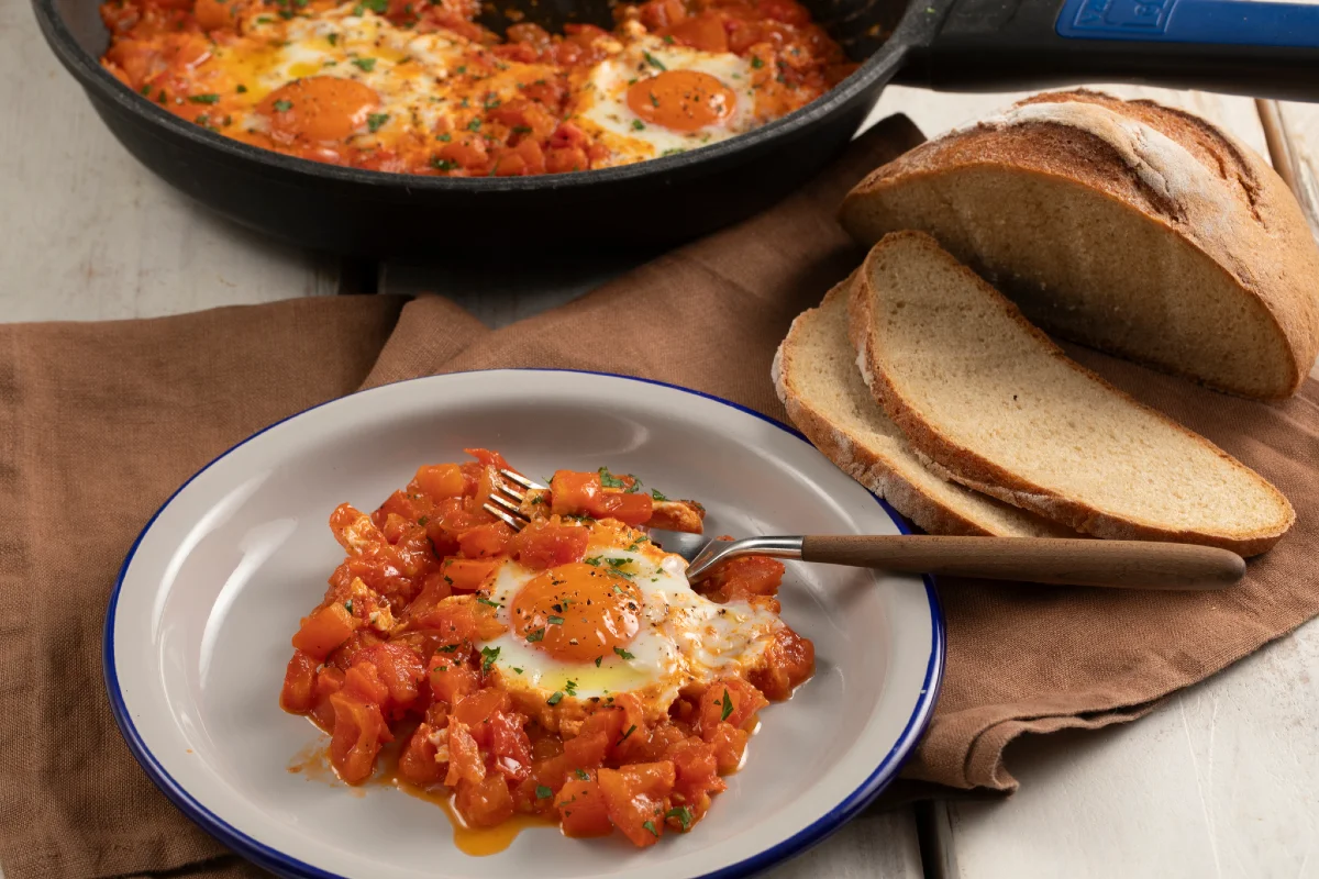 Œufs à la tomate