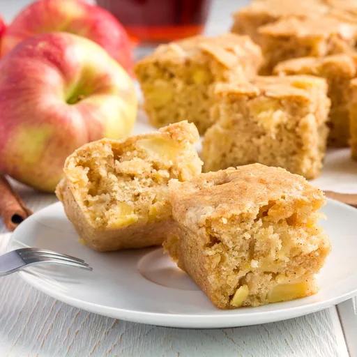 Fresh Apple Cake