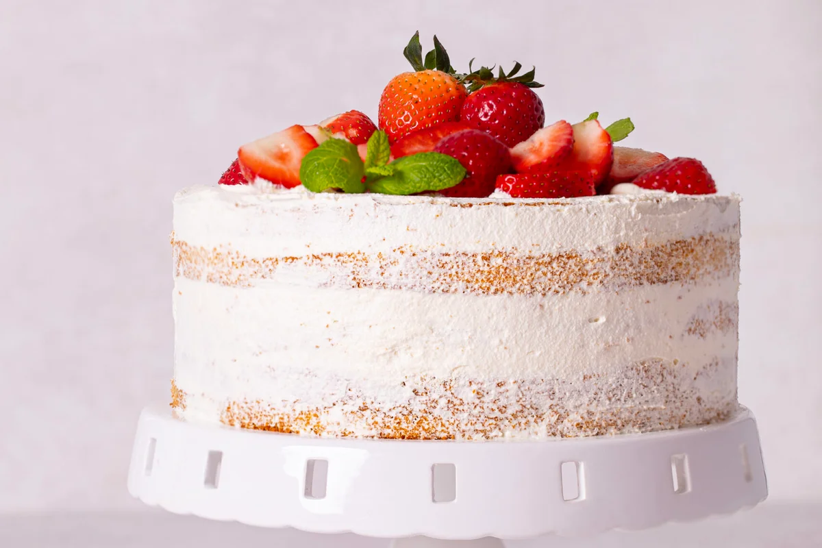 Tarta de capas de fresa