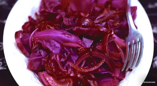 Chou rouge cuit aux pommes et au cidre