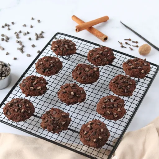 Biscotti con farina di chufa