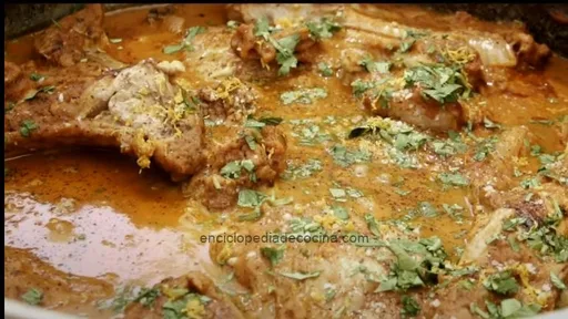 Kid goat in tomato sauce