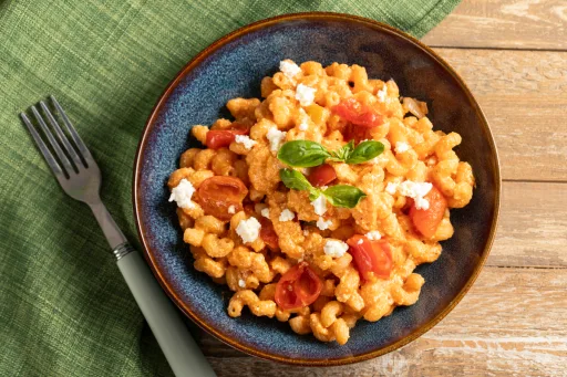 Pasta ricotta y tomatitos