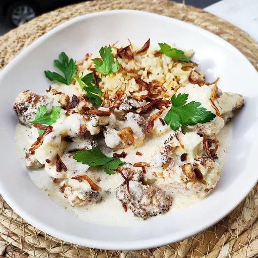 Zahra Bi'laban (Cauliflower In Yoghurt)