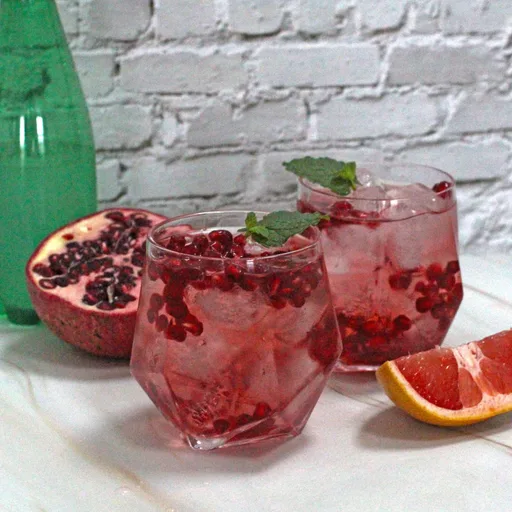 Paloma festiva de romã