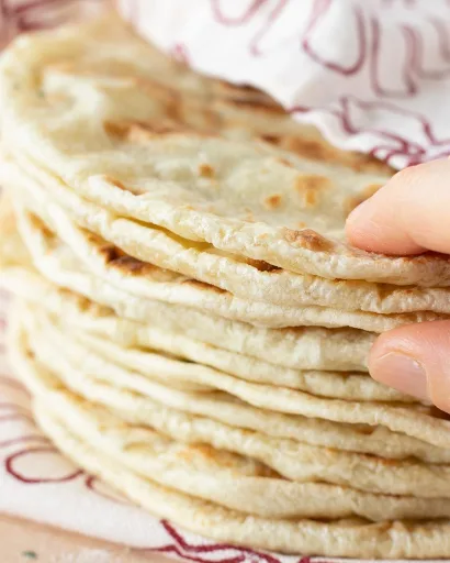 Receita de tortillas de farinha caseiras (sem bicarbonato de sódio)