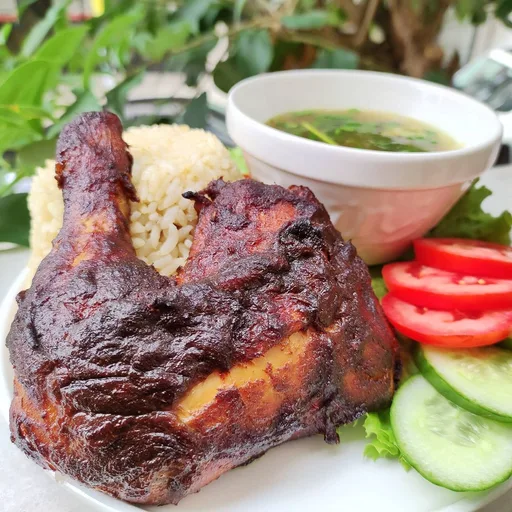Ayam bakar Jawa (pollo javanés a la parrilla)