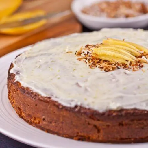 Gâteau à la mangue et à la noix de coco