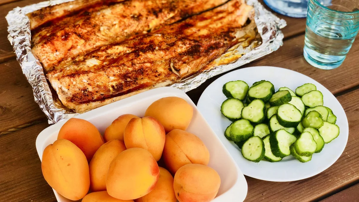 Gebackener Lachs mit Aprikosen