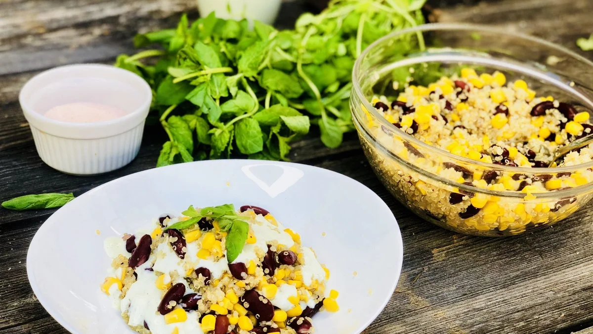 Sweetcorn & bean salad