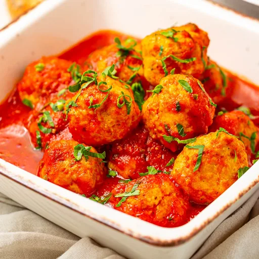 Polpette di pollo all’italiana al sugo, tutto in una pentola