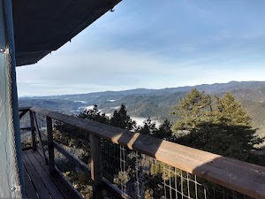 Acker Rock Lookout campsite photo 2 - Umpqua National Forest, Oregon