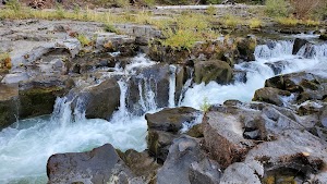 Farewell Bend Campground campsite photo 3 - Rogue River-Siskiyou National Forest, Oregon