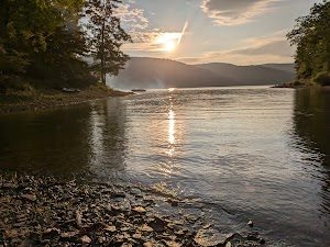 Hopewell Boat Access Campground campground at Allegheny National Forest, Pennsylvania