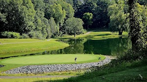 Old Post Road campground at Dardanelle Lake, Arkansas