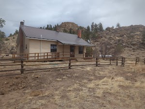 Upper Crossing Guard Station