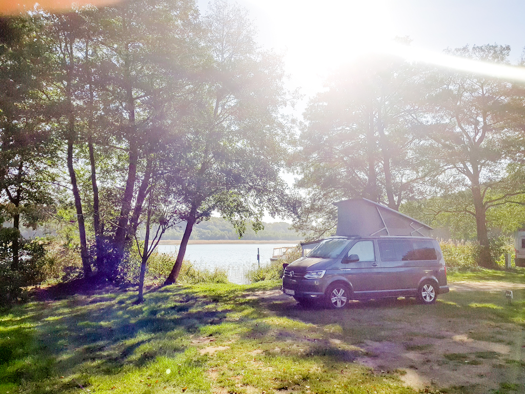 SEE Emplacement jusqu'à 6,50m de long pour bullis, camping-car, wowa, tente