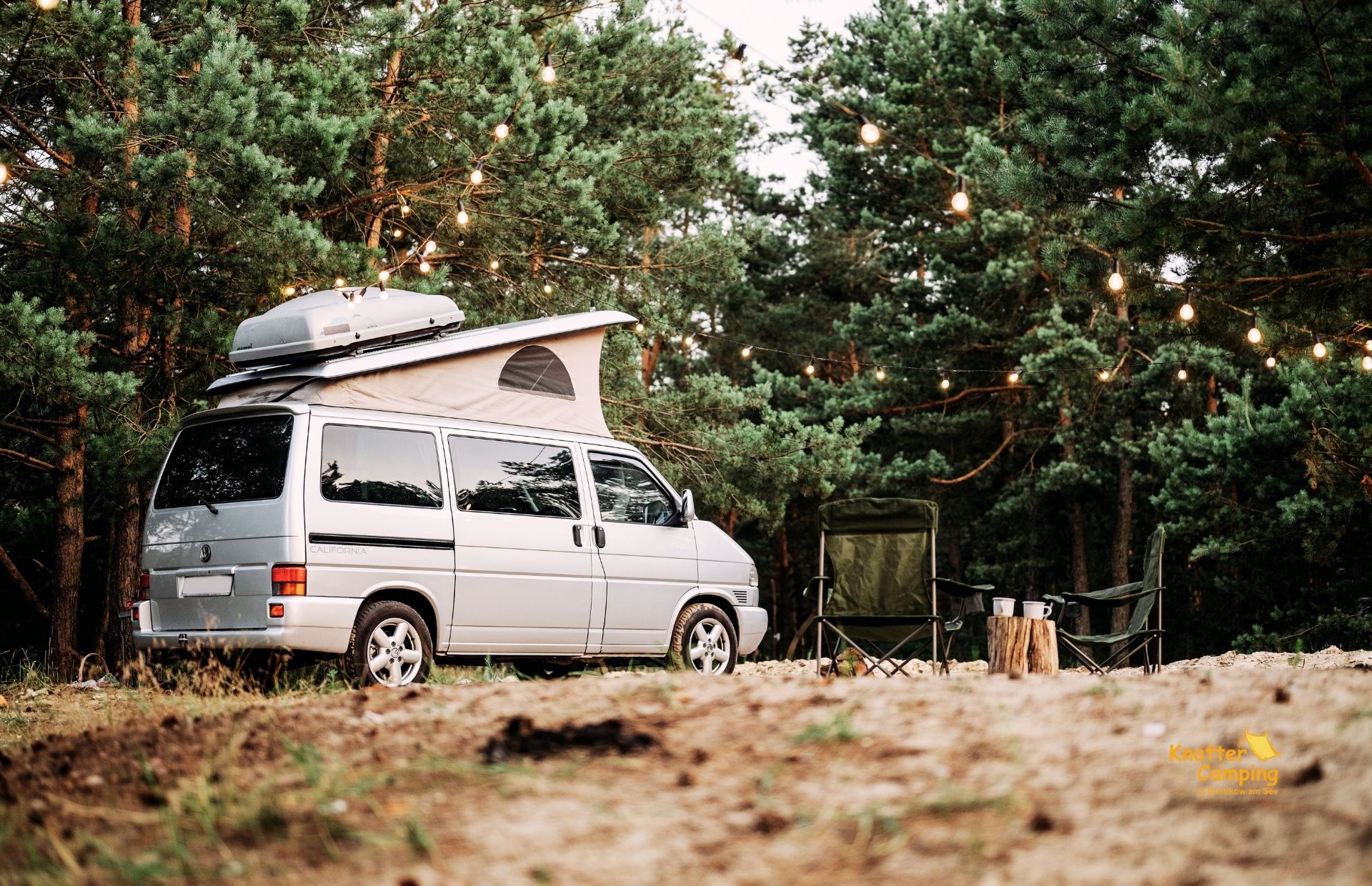 Emplacement pour minibus (y compris 2 adultes et 2 enfants)