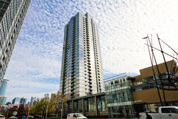 1805 - 5 Mariner Terr Toronto Ontario Canada Sale residential IRIS SHUSTER HomeLife/Bayview Realty Inc., Brokerage*