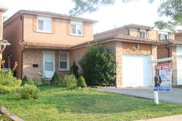 89 Cabernet Circ  Toronto Ontario Canada Sale residential Lida Noorafkan RE/MAX DYNAMICS REALTY, BROKERAGE*