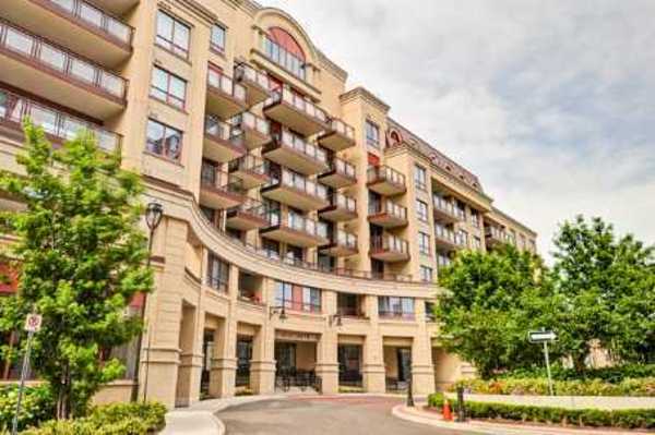 27 Rean Ave  Toronto Ontario Canada Sale residential Lida Noorafkan RE/MAX DYNAMICS REALTY, BROKERAGE*