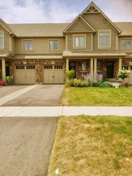 222 Hutchinson Dr  Alliston Ontario Canada Rented residential Mary Barone ROYALTY PLUS REALTY CORP., Brokerage*