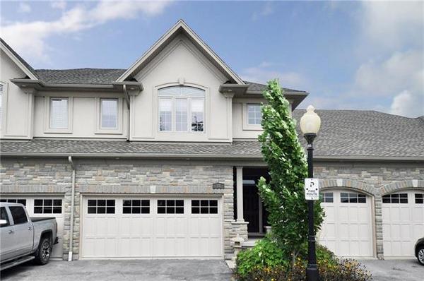 875 University Ave  Waterloo Ontario Canada Sold residential Dawn Peace RE/MAX Twin City Realty Inc., Brokerage*