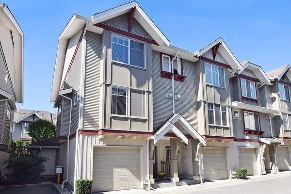 22  - 6651 203rd  St  Langley British Columbia Canada Sale residential   HomeLife Benchmark Realty Corp.