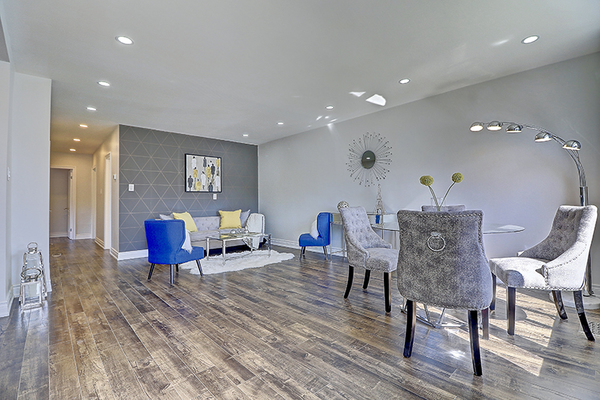 12 Richardson Dr  Aurora Ontario Canada Sale residential   Reza Talebi Team RE/MAX Realtron Realty Inc. Brokerage