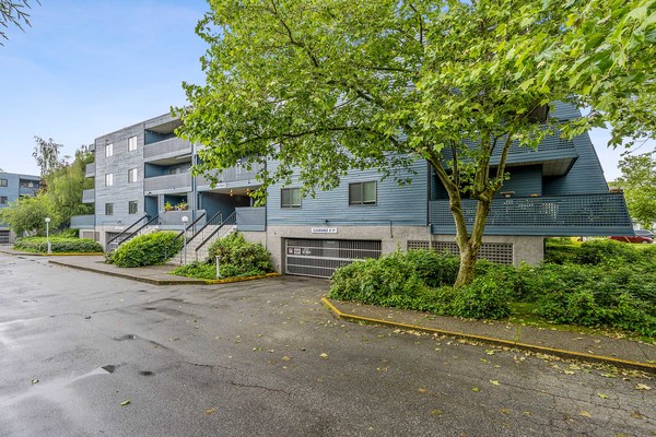 301 - 5906 176A St  Surrey British Columbia Canada Sale residential Natalie Gauvreau  HomeLife Benchmark Realty Corp.