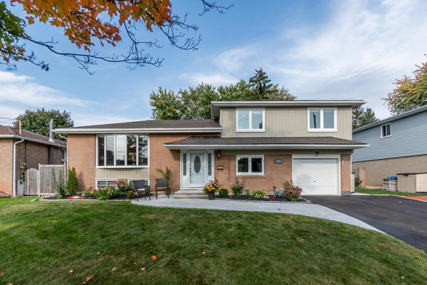 125 Moore Park Cres Georgetown Ontario Canada Sold residential Monica Keess Royal LePage Meadowtowne Realty Inc., Brokerage