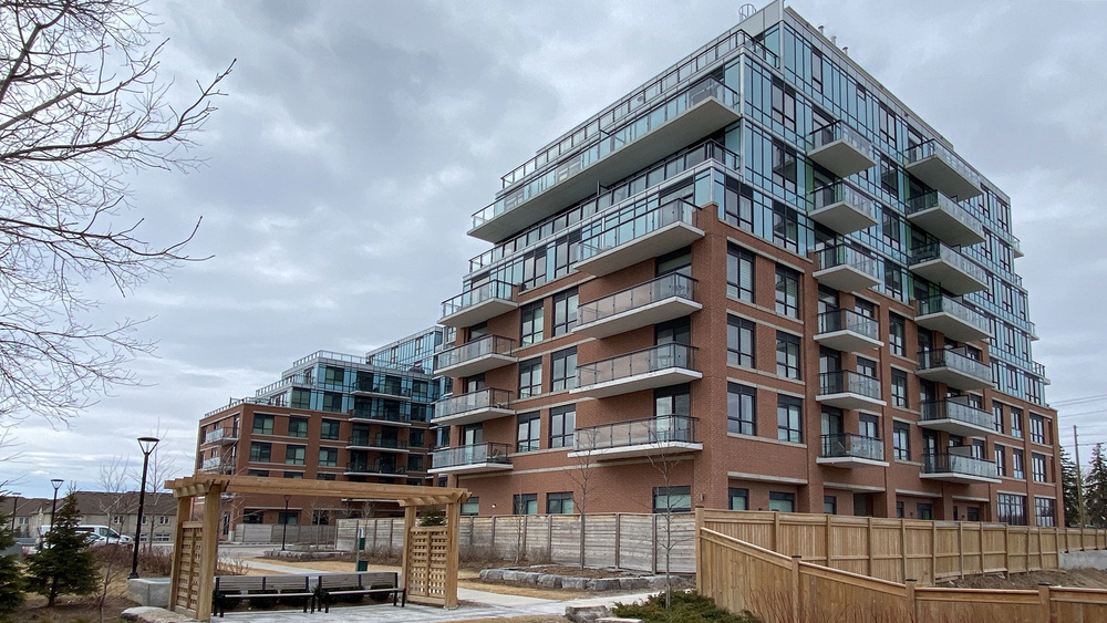 526 - 11611 Yonge St St  richmondhill Ontario Canada Sold residential Zara Esfahani HomeLife/Bayview Realty Inc., Brokerage*