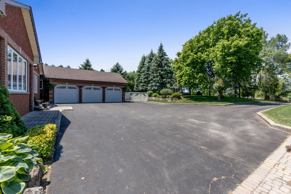 3100 30th Sdrd Nassawageya Ontario Canada Sold residential Monica Keess Royal LePage Meadowtowne Realty Inc., Brokerage