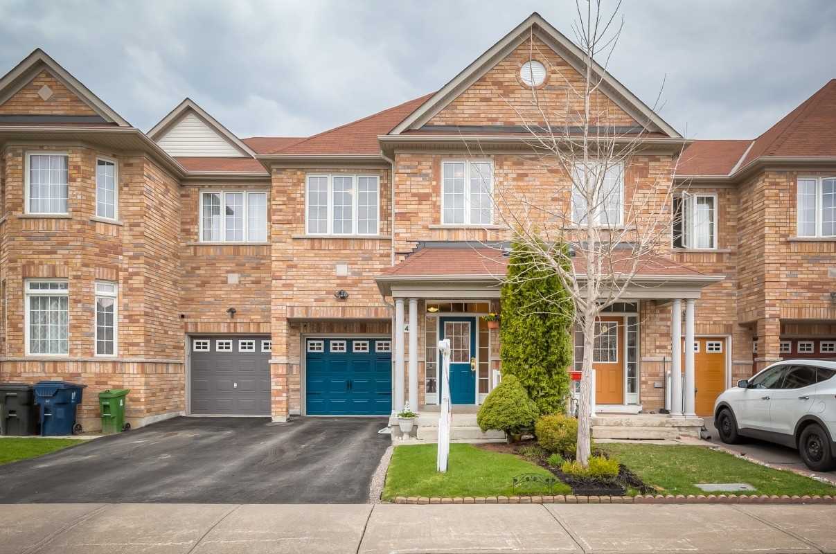 4 Edhouse Ave Toronto Ontario Canada Sold residential Heather Mackenzie Skybound Realty, Brokerage 